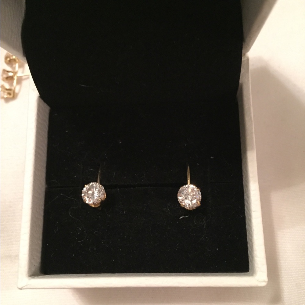 NWOT Gold .5 Karat Czs Drop Earrings